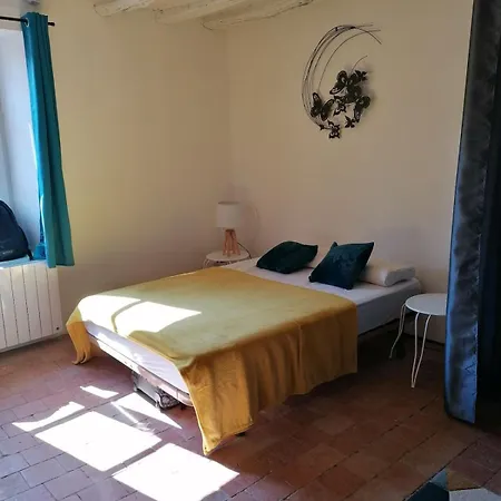 Home, Leonard Des Bois